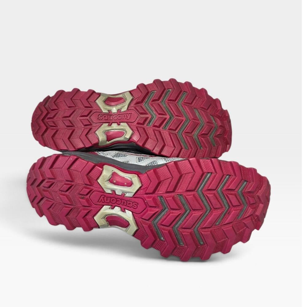 Saucony TR Gray Pink Trail Running Shoes Women's 8 Wide - Picture 3 of 7
